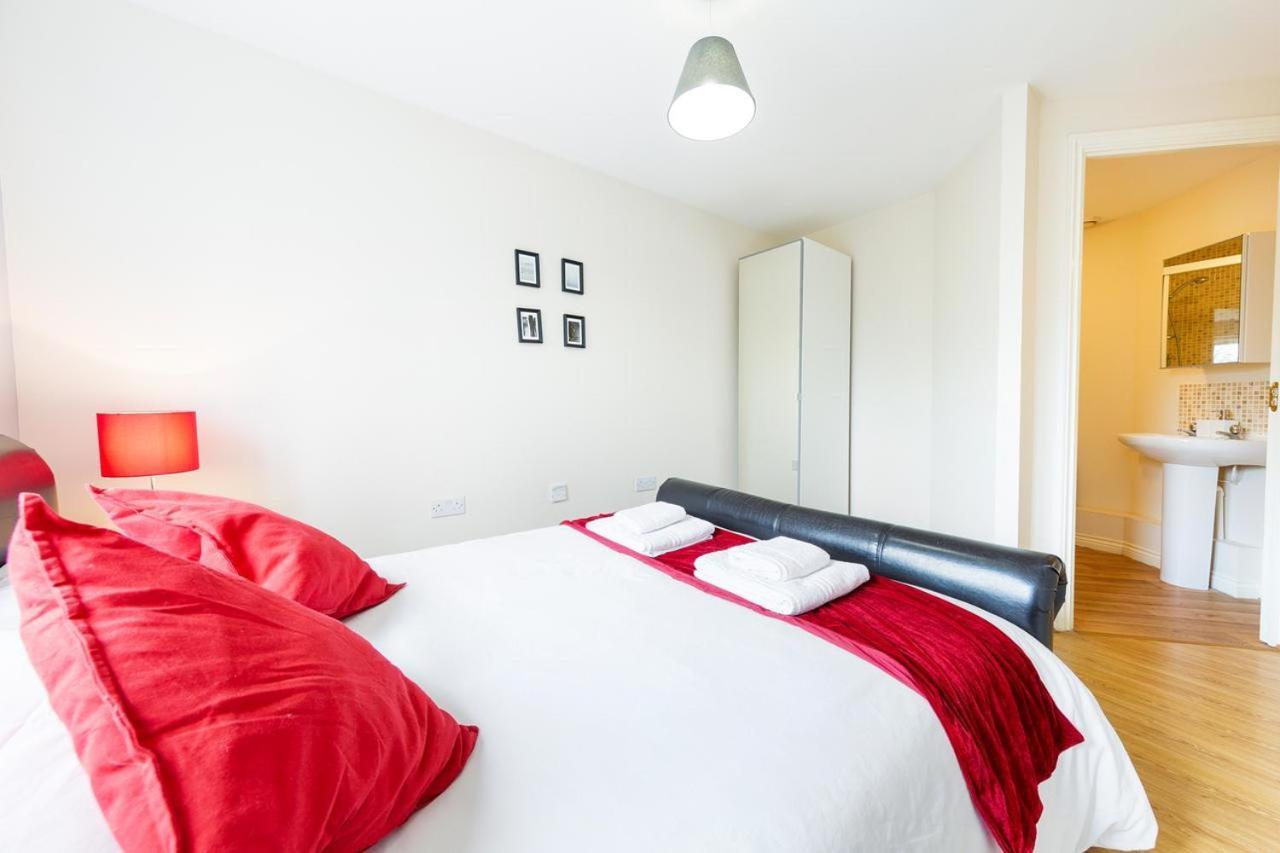 2 Bed 2 Bathroom Apartment Free Parking Bristol Exterior photo